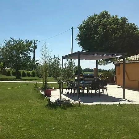 La Cle Des Champs 3*