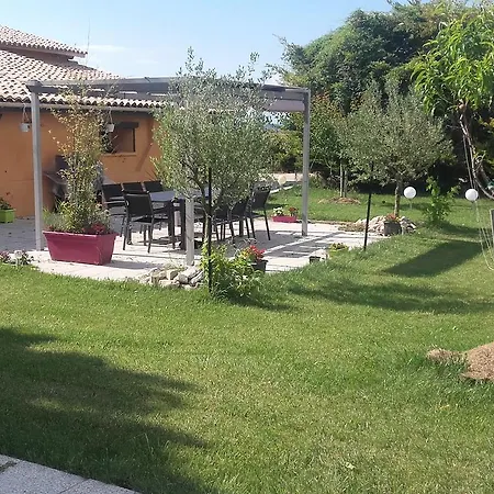 La Cle Des Champs Bed & Breakfast Chabeuil
